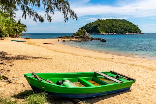 Yanui Beach