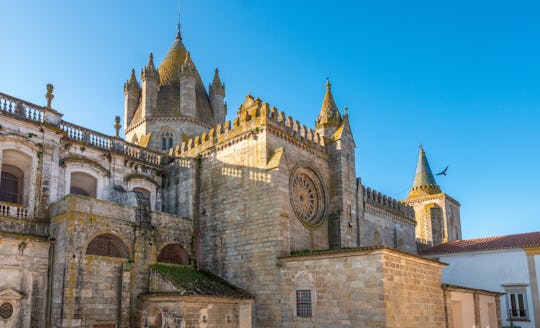 Evora